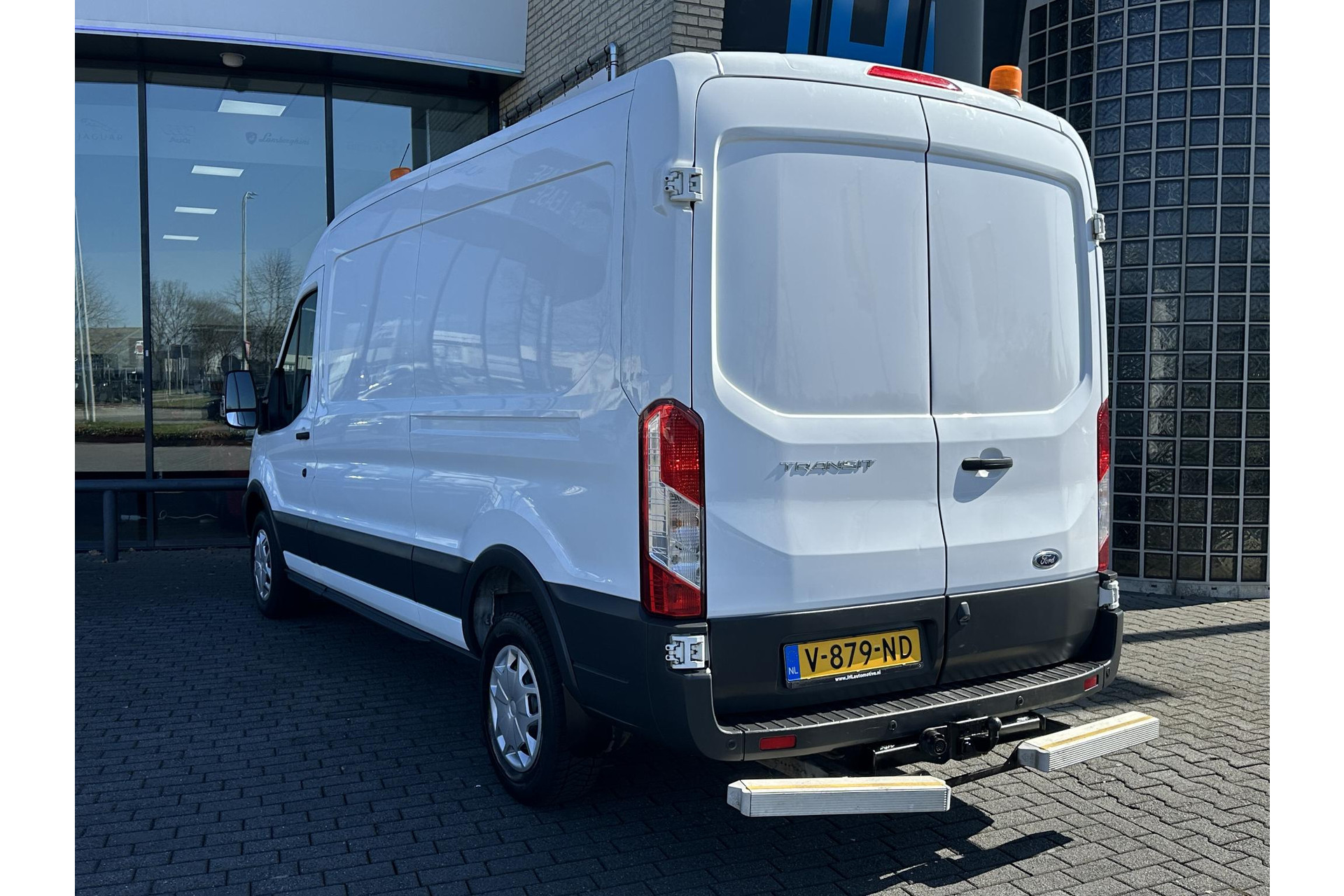Ford Transit 350 2.0 TDCI L3H2*A/C*NAVI*HAAK*CRUISE*CAMERA*